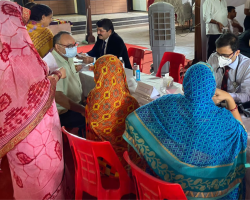 Central Pune Doctor House organized free health check-up camp - at Shri Gaud Brahmin Samaj Mitra Circle - Bibwewadi Free Health Check-Up